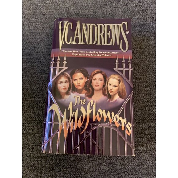 V.C. Andrews "The Wildflowers" Paperback Book Collection - Picture 5 of 5